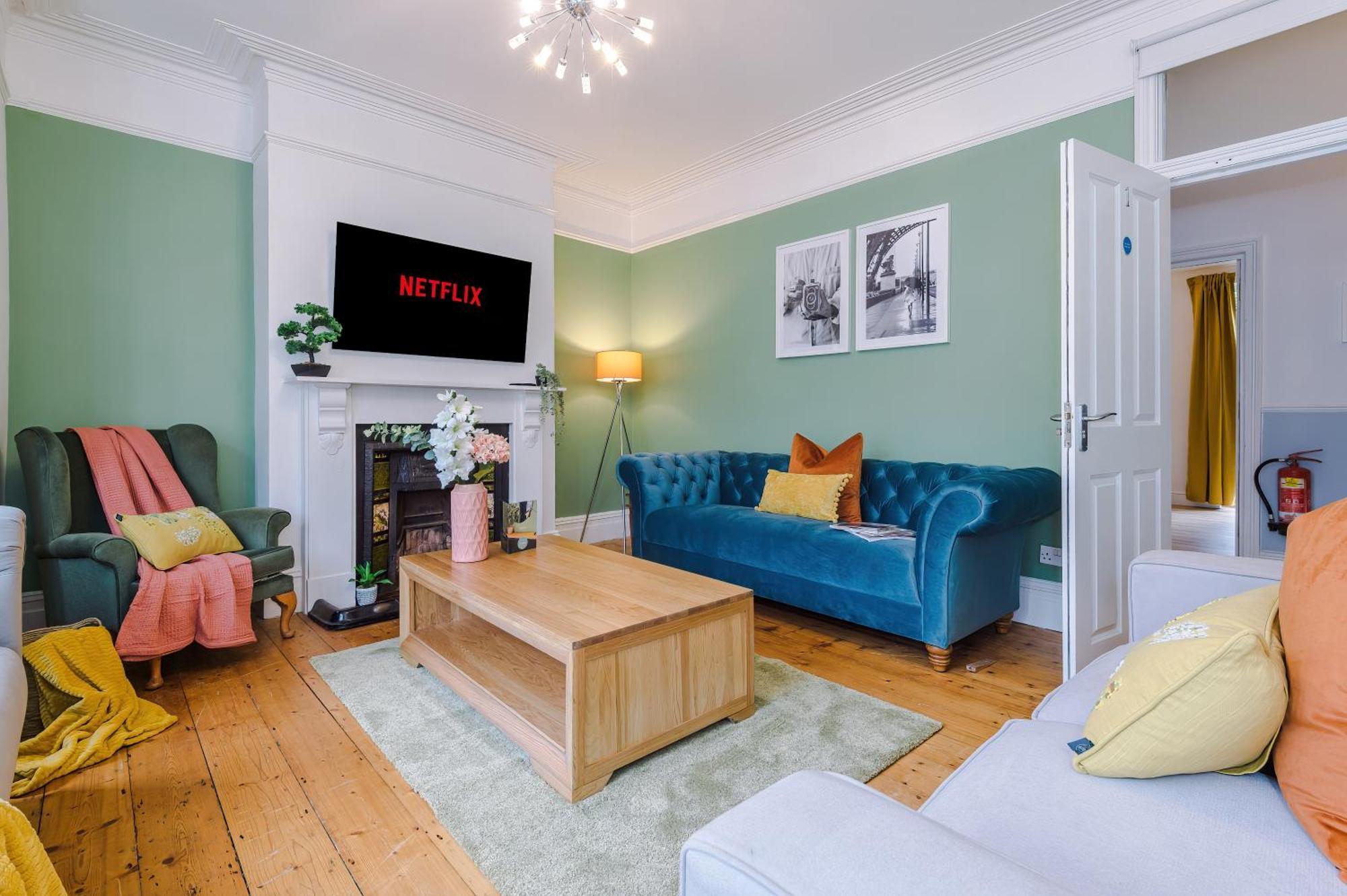 Incredible - Five Bedroom - 7 Actual Beds - 6 Bathroom House By Purestay - Central Bath With Parking 外观 照片