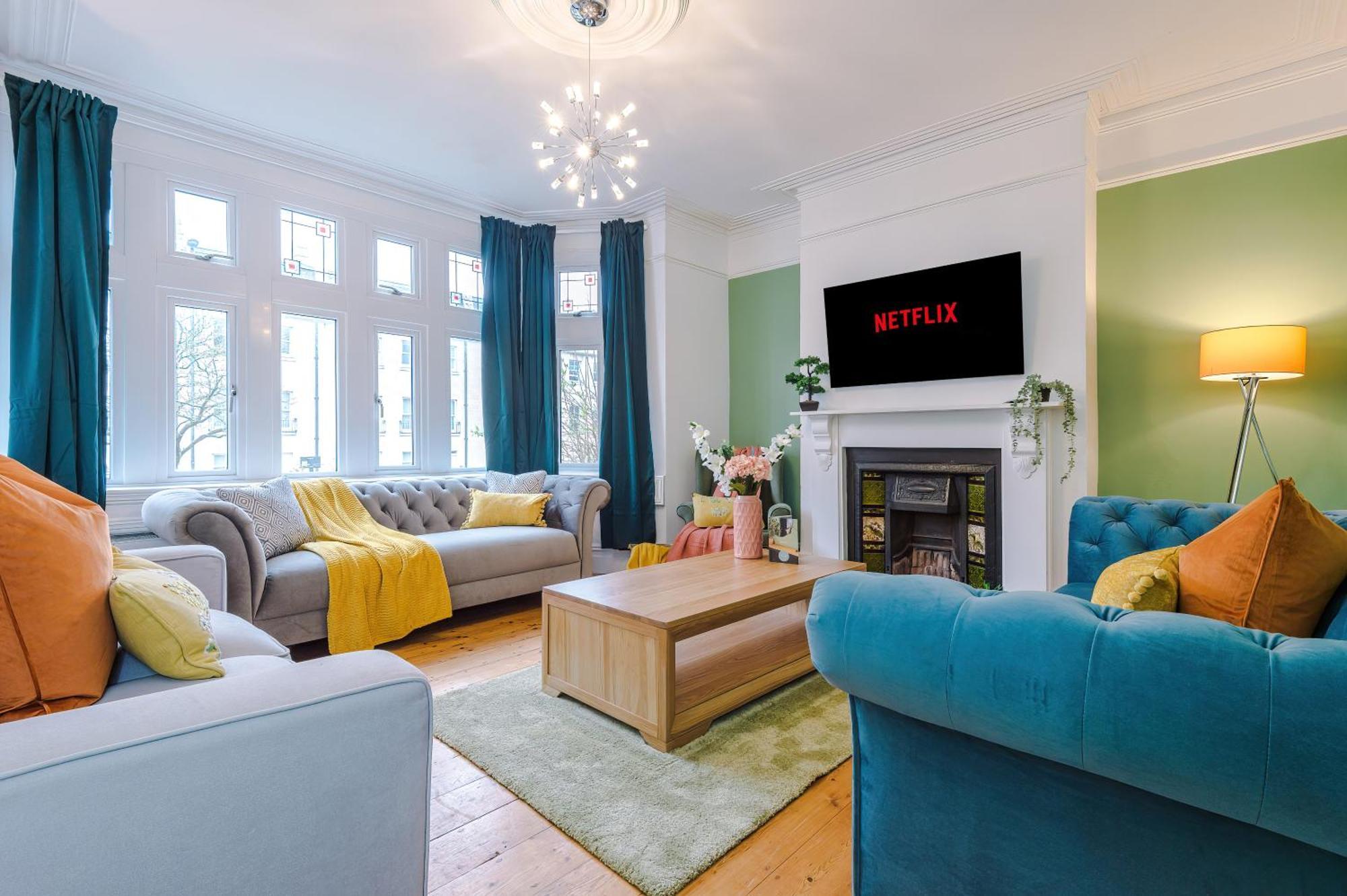 Incredible - Five Bedroom - 7 Actual Beds - 6 Bathroom House By Purestay - Central Bath With Parking 外观 照片