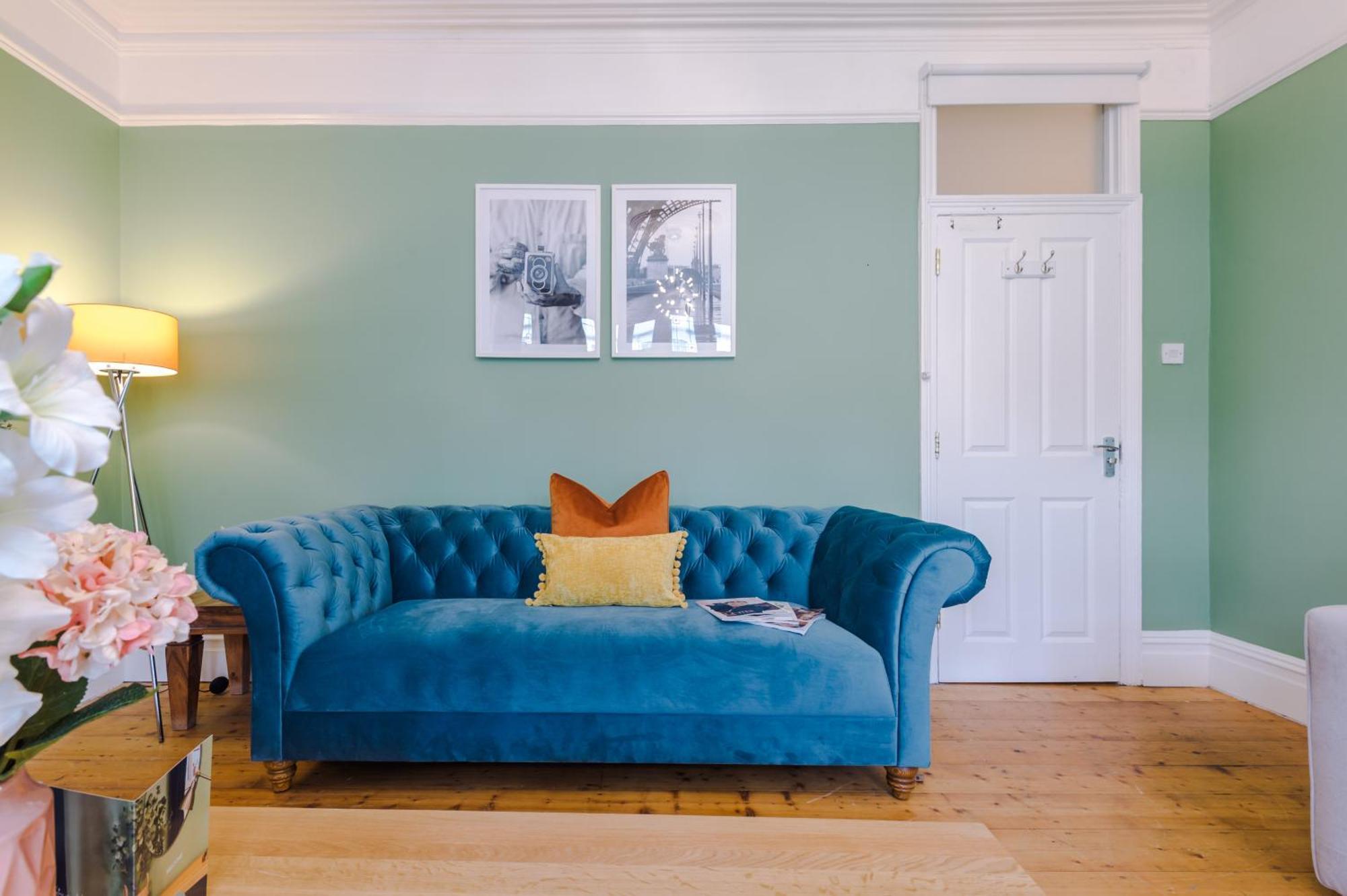 Incredible - Five Bedroom - 7 Actual Beds - 6 Bathroom House By Purestay - Central Bath With Parking 外观 照片