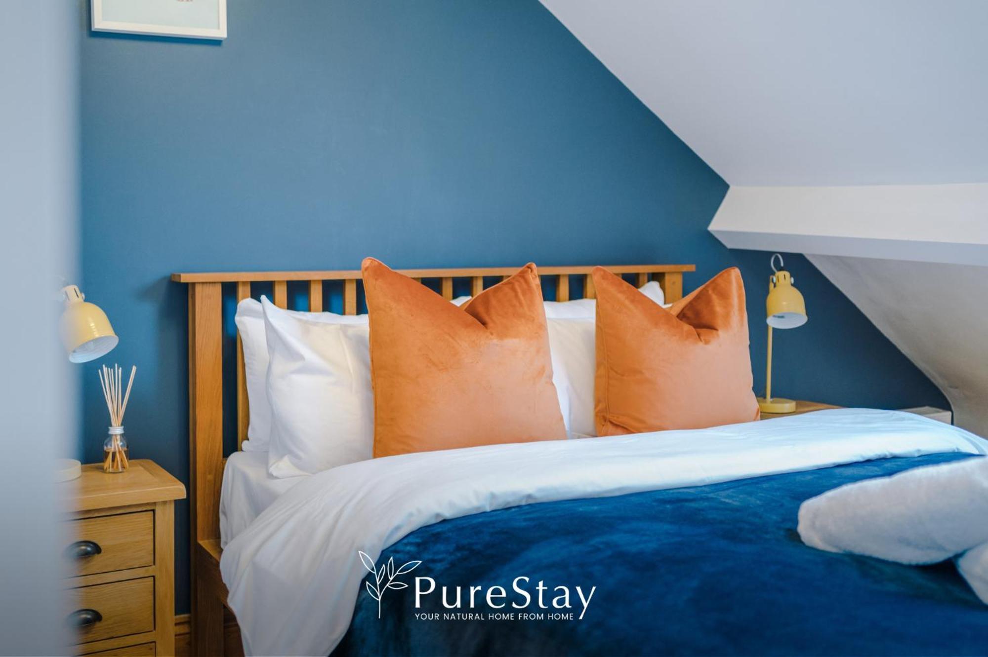 Incredible - Five Bedroom - 7 Actual Beds - 6 Bathroom House By Purestay - Central Bath With Parking 外观 照片