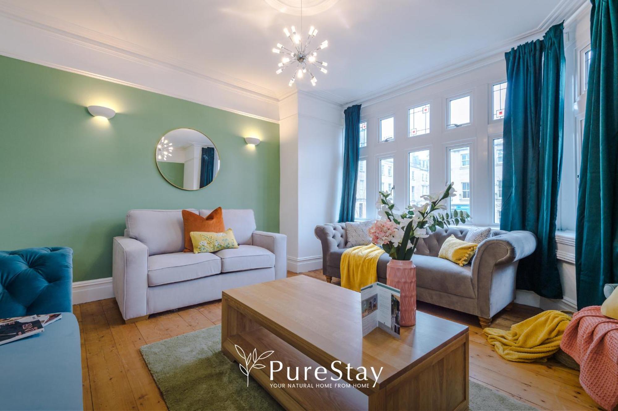 Incredible - Five Bedroom - 7 Actual Beds - 6 Bathroom House By Purestay - Central Bath With Parking 外观 照片